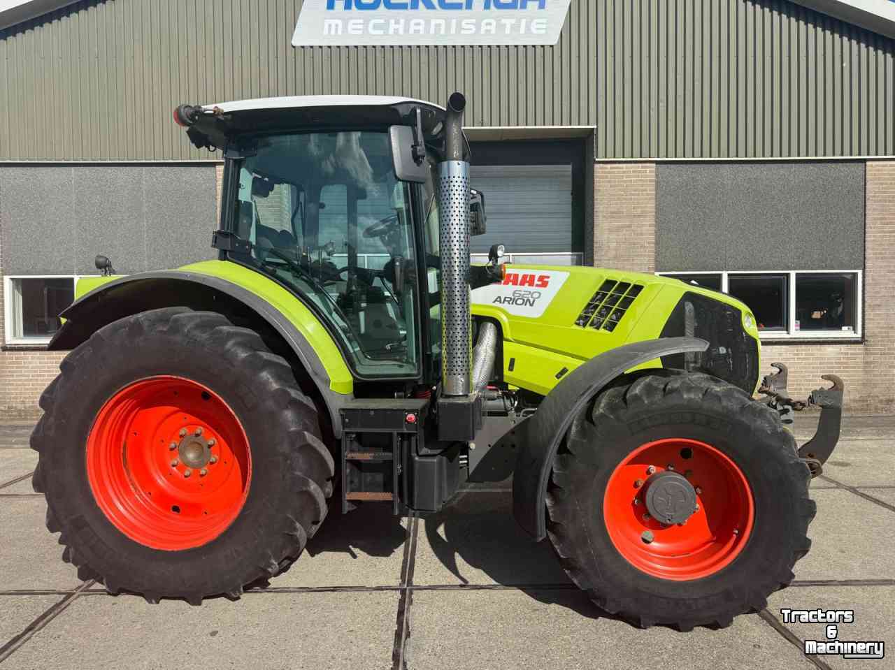 Tracteur Claas Arion 620