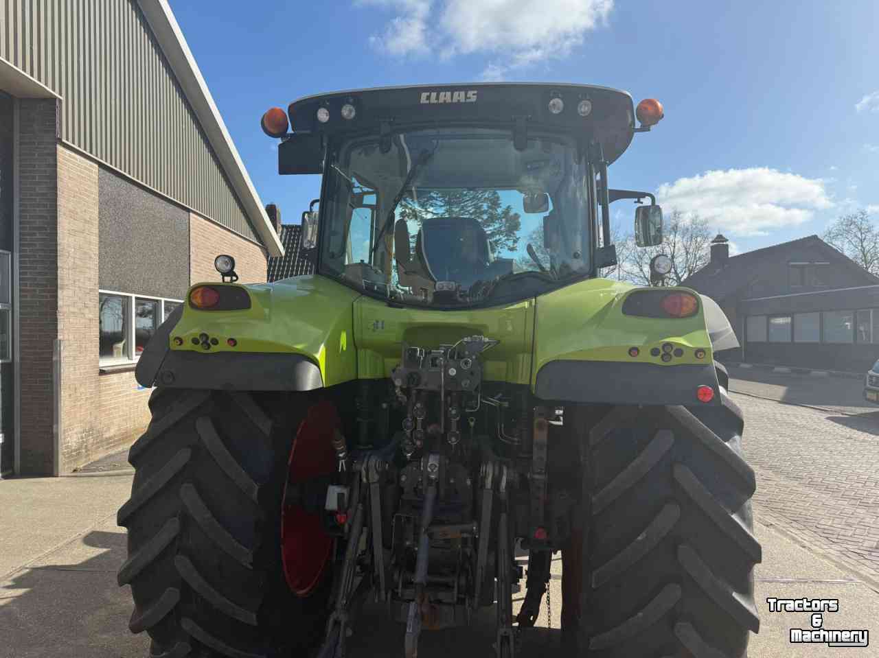 Tracteur Claas Arion 620