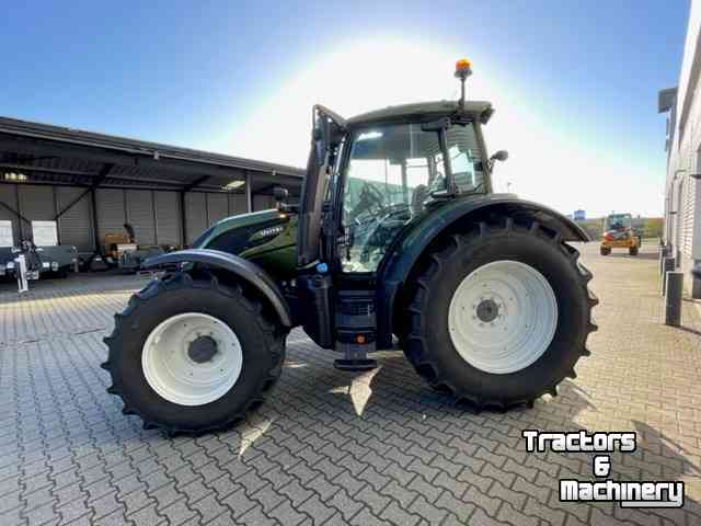Tracteurs Valtra N155 Versu Smart Touch demo tractor