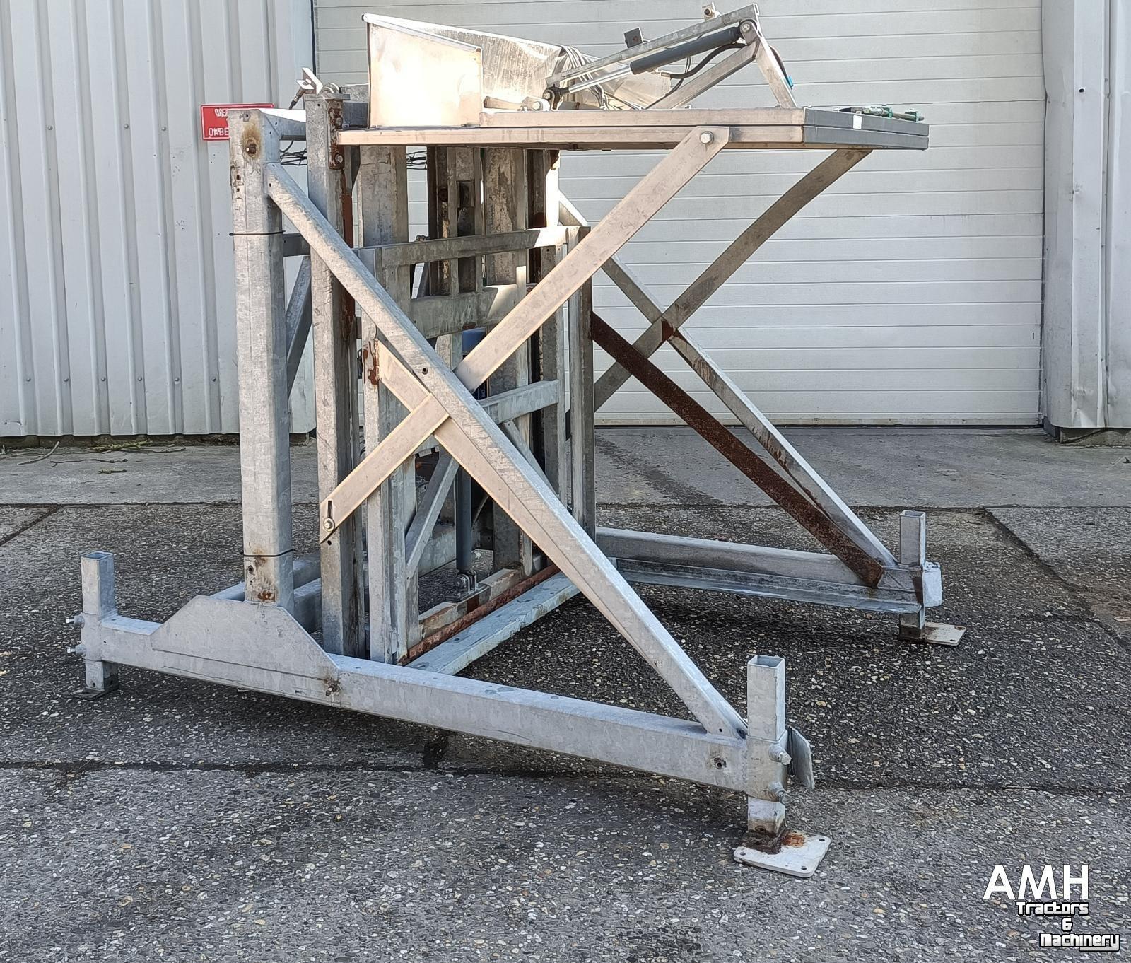 Basculeur de caisses Mountec Kistenkantelaar MKK-1200 1800X2300X2000 Kisten kantelaar lediger box tipper kistenkipper