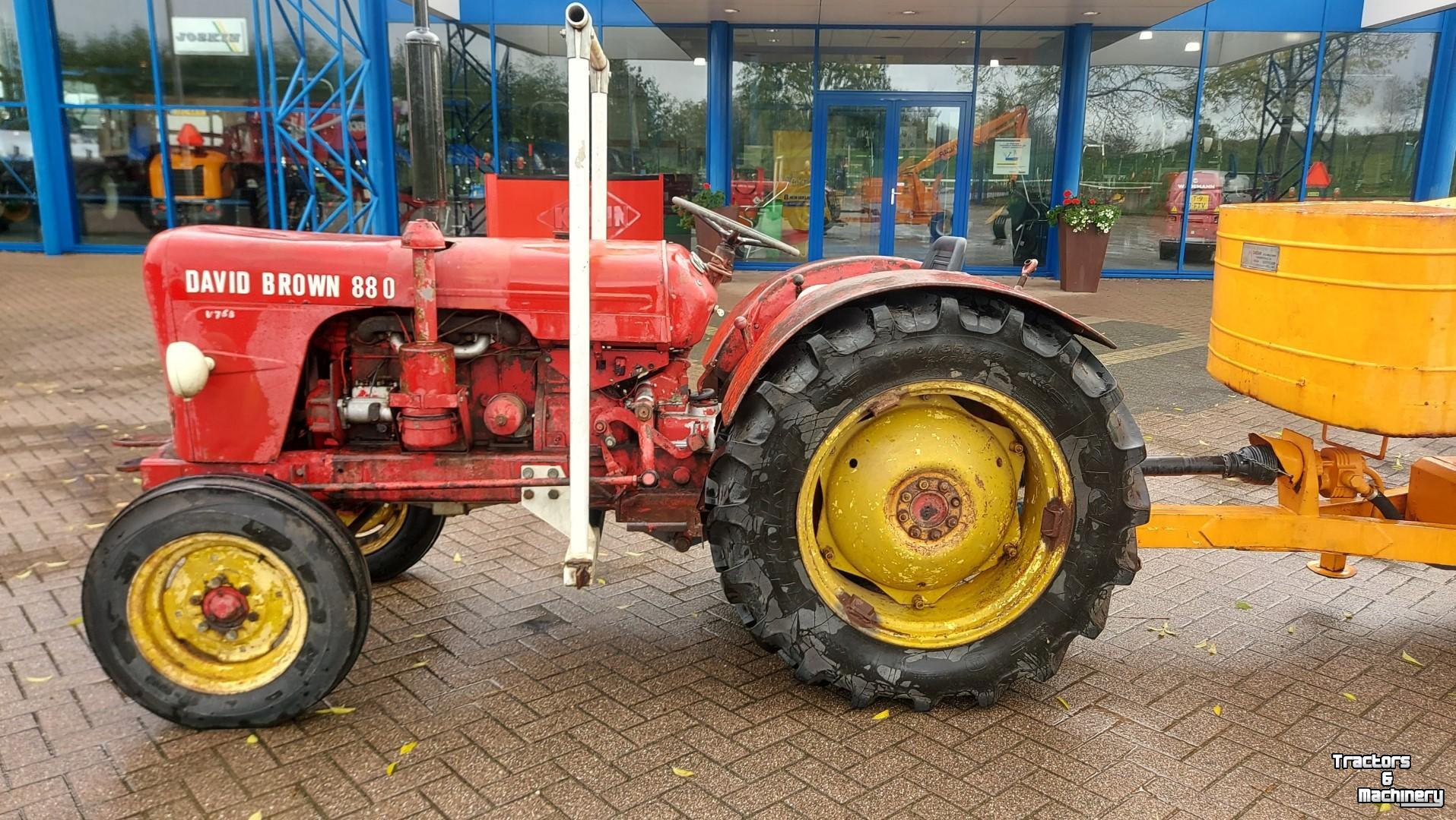Tracteur David Brown 880