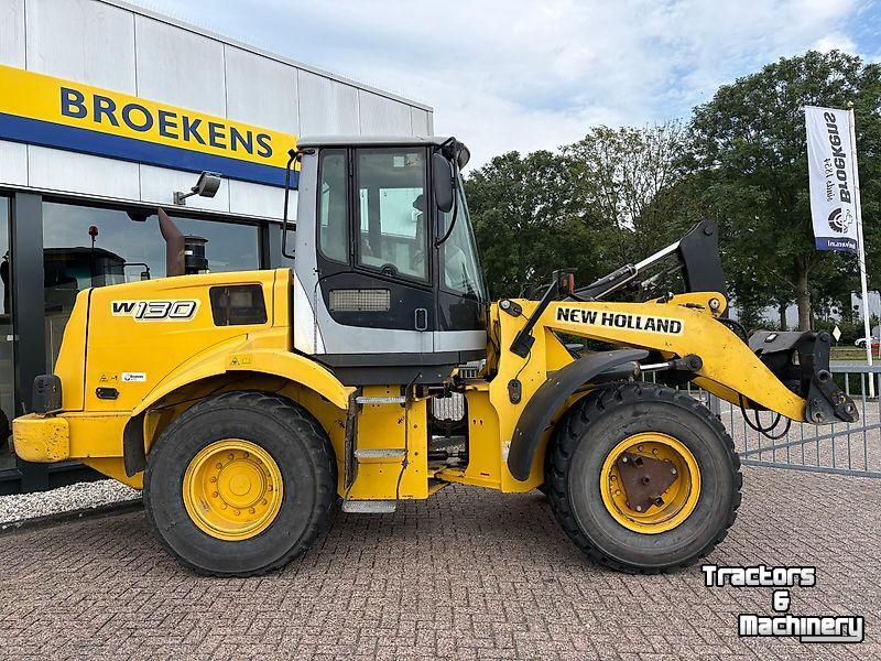 Chargeuse sur pneus New Holland W130B