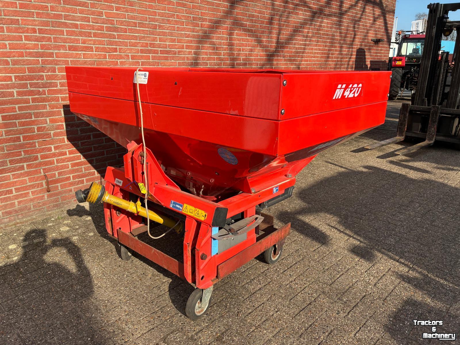 Distributeur d‘engrais Kuhn MDS935-Q