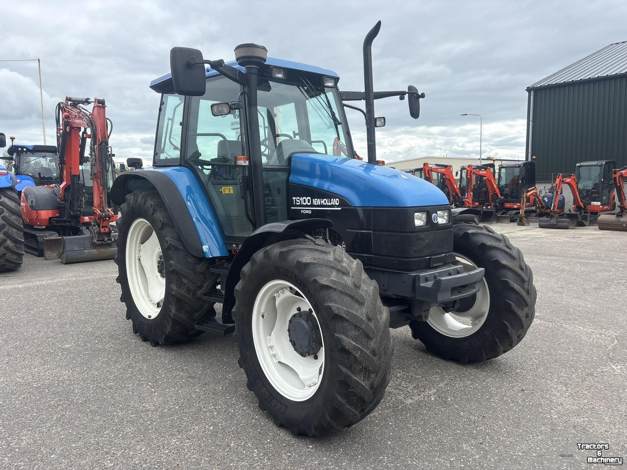 Tracteur New Holland TS100