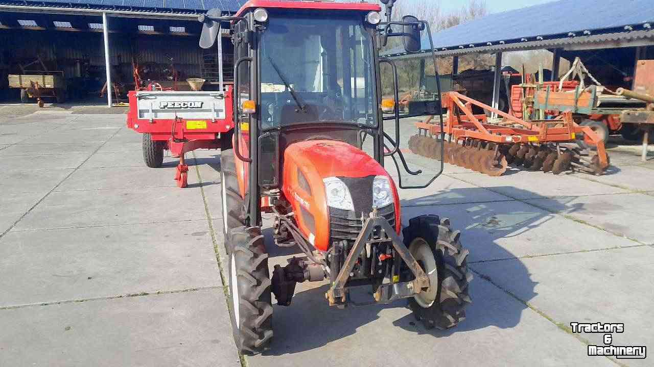 Tracteur pour horticulture Branson 3100