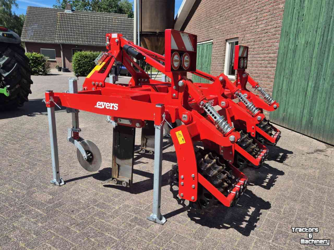 Aérateur de prairie Evers WBG-3 graslandwoeler beluchter demo