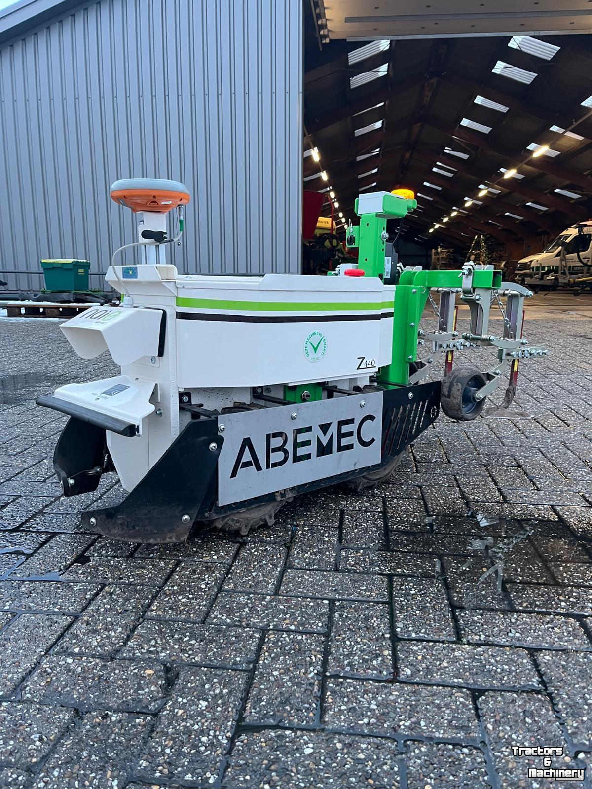 Autres matériel et accessoires de jardins et espaces verts NAIO OZ Robot