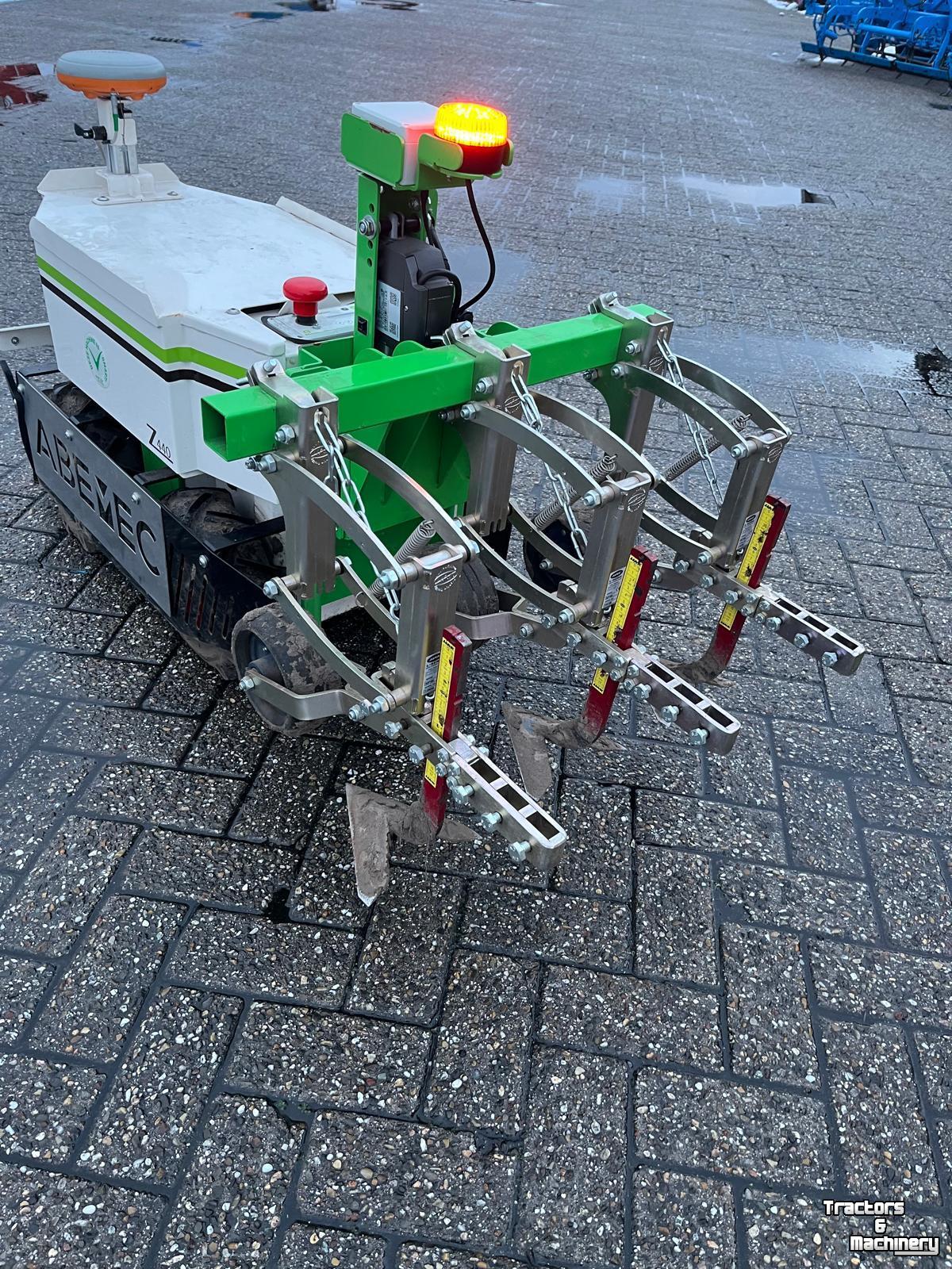 Autres matériel et accessoires de jardins et espaces verts NAIO OZ Robot