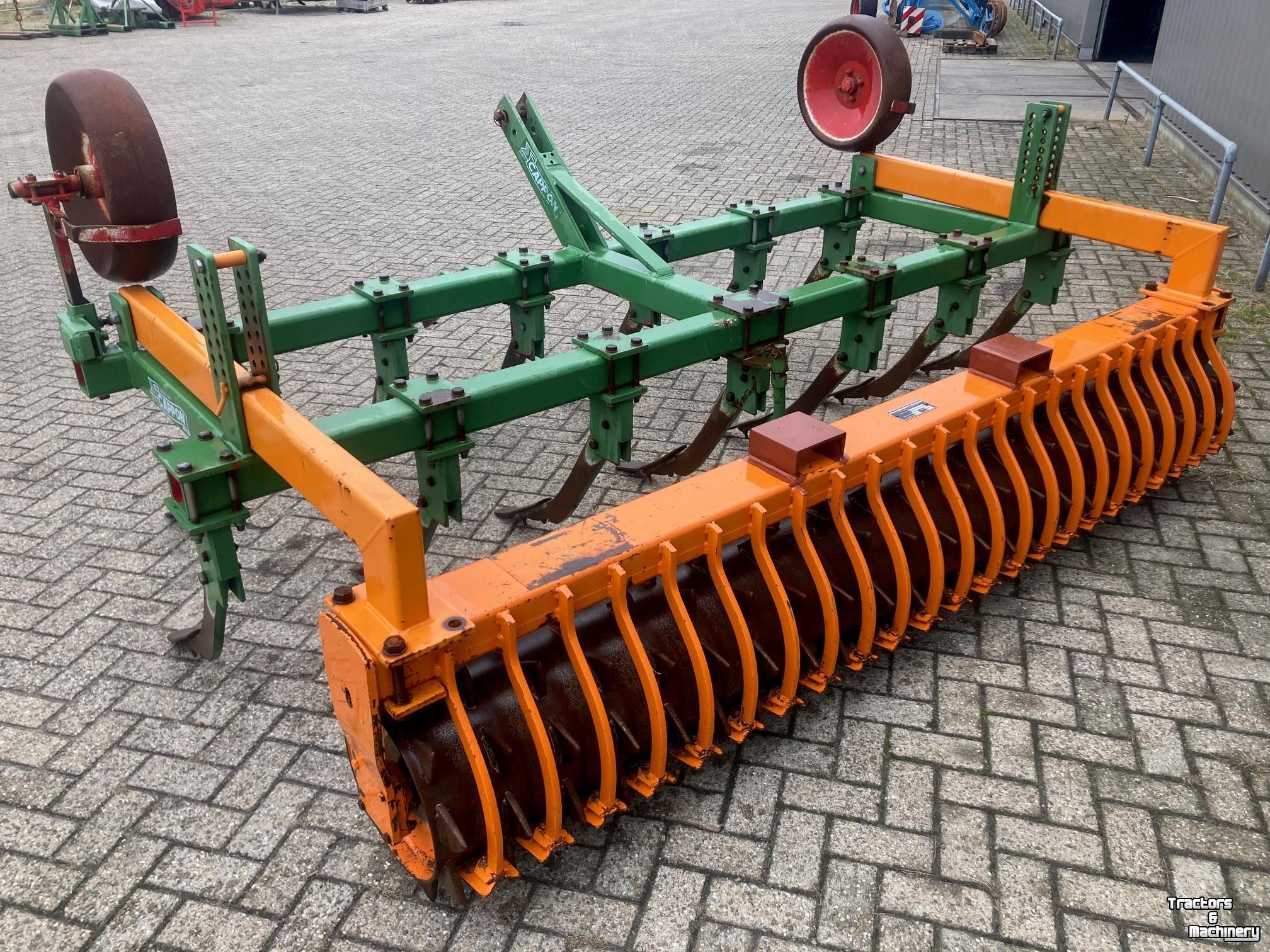 Cultivateur Cappon cultivator met pakkerrol