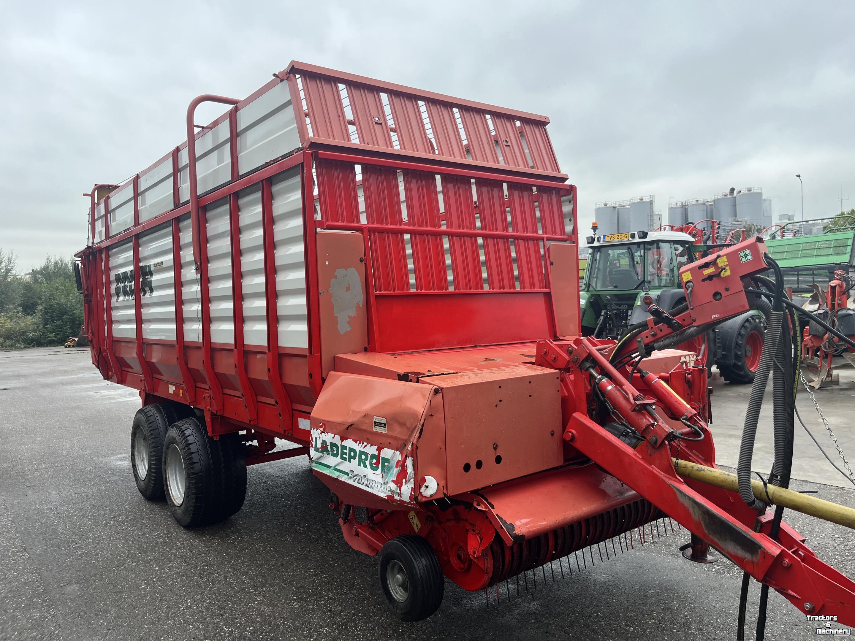 Autochargeuse Pottinger Ladeprofi 3