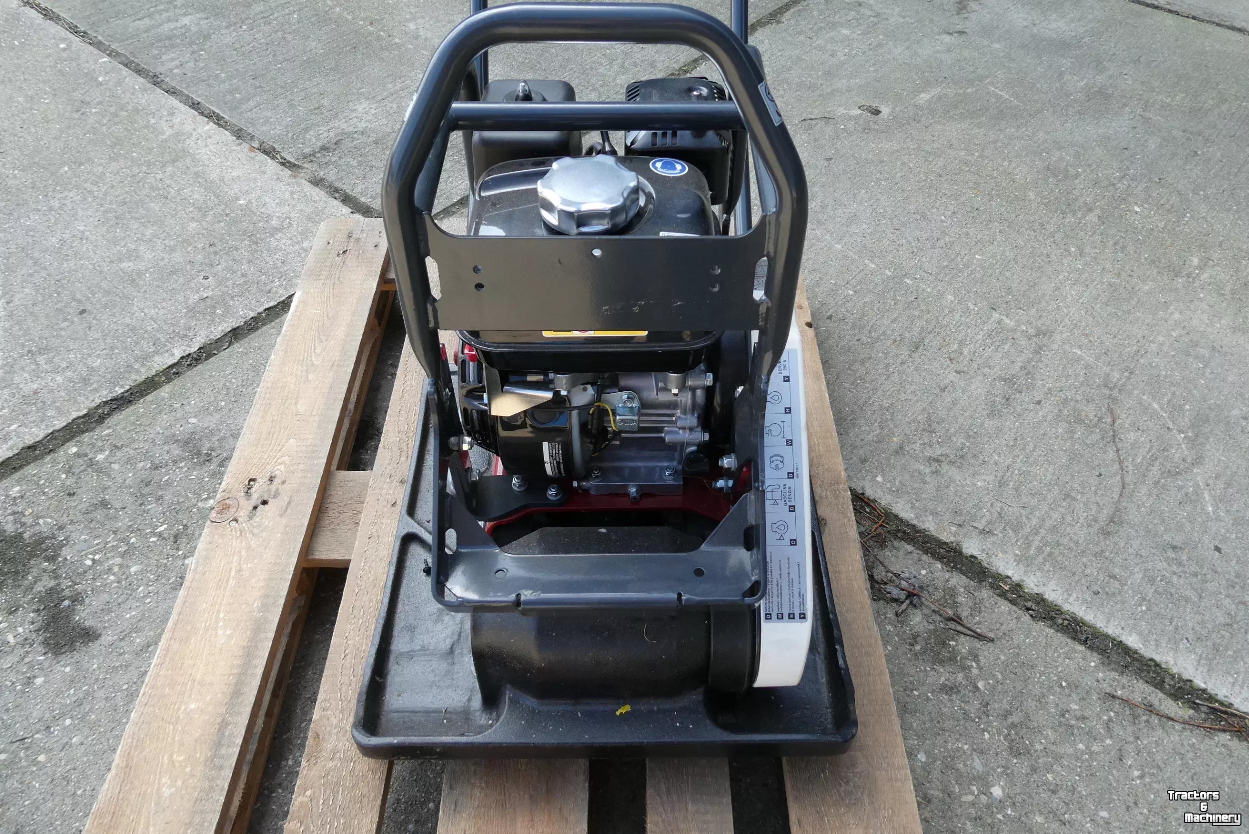 Plaques vibrantes Dynapac DFP11