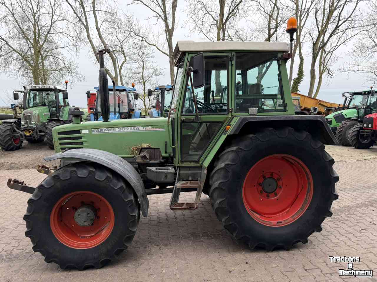 Tracteur Fendt 309 LSA