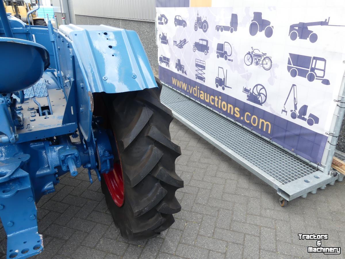 Tracteurs anciens Lanz-Bulldog D3506 Allzweck