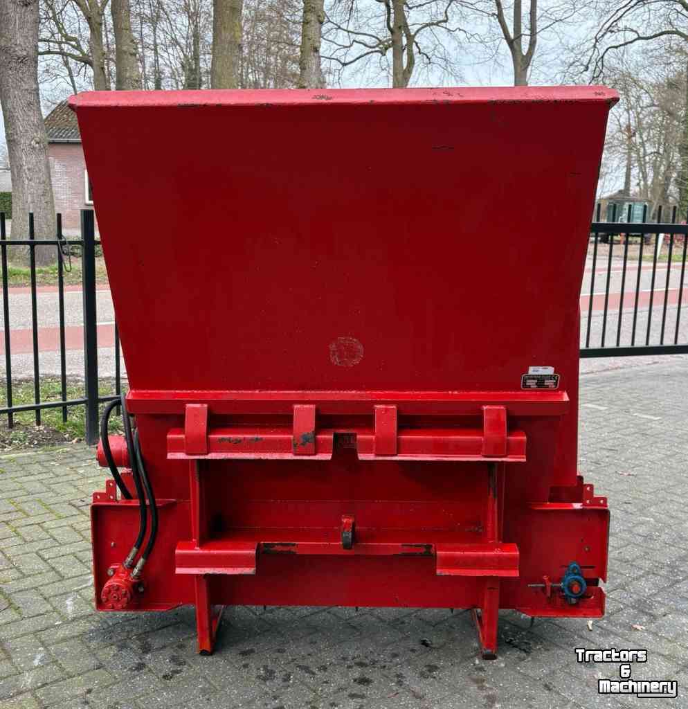 Épandeur de sciure pour des logettes Mehrtens EG1200BL Boxenstrooier