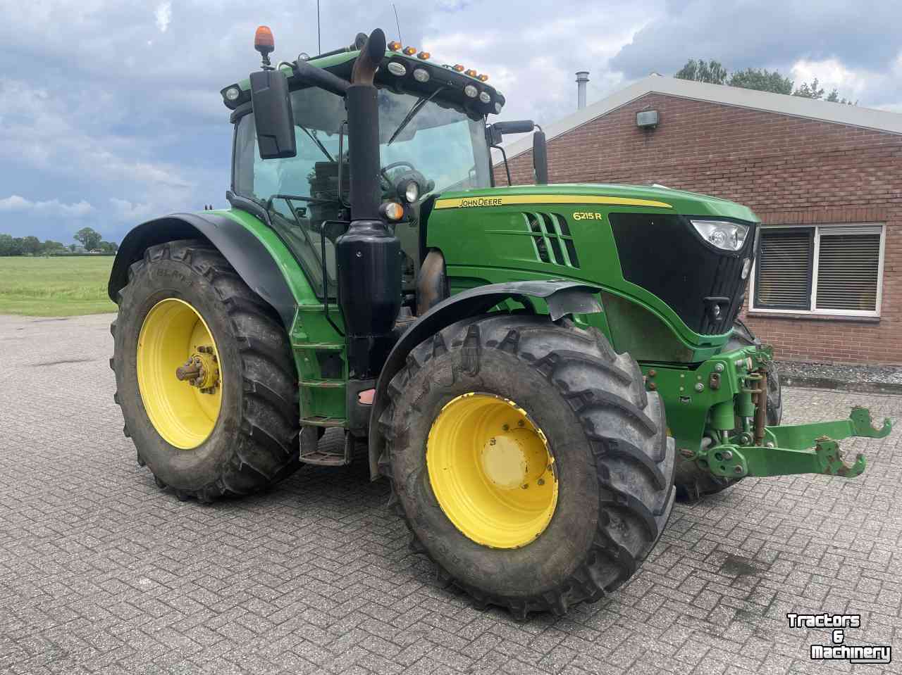 Tracteur John Deere 6215R AP TLS
