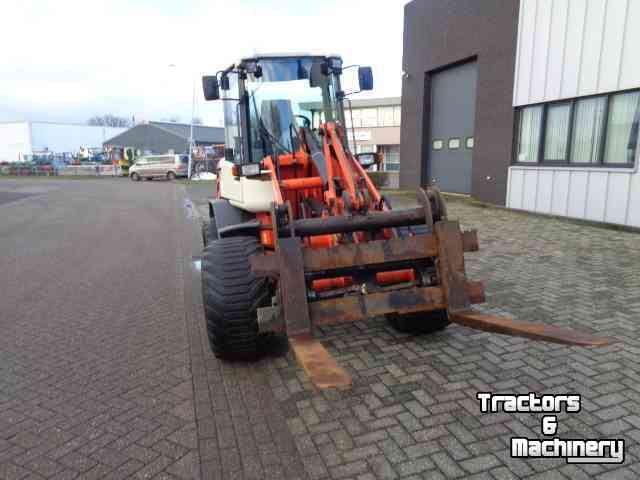 Chargeuse sur pneus Terex al 80