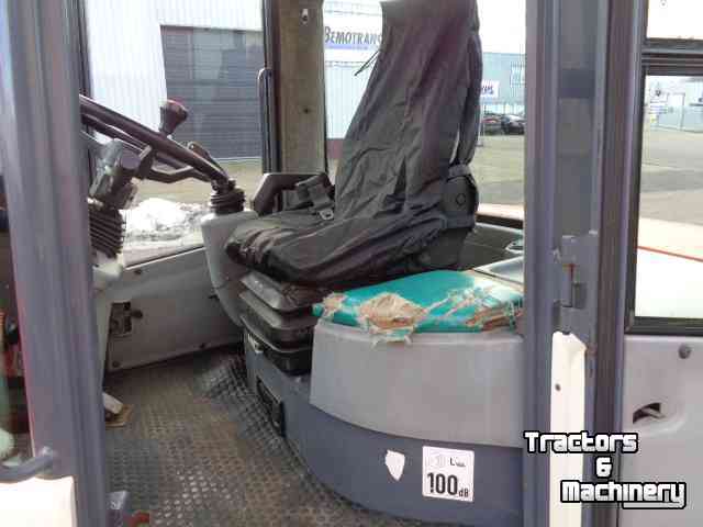 Chargeuse sur pneus Terex al 80