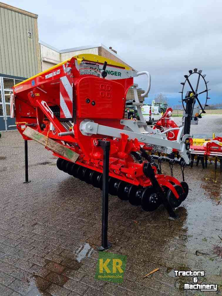 Semoir Pottinger Vitasem Vitasem 302 ADD  Nokkenrad Zaaimachine / Opbouwzaaimacchine