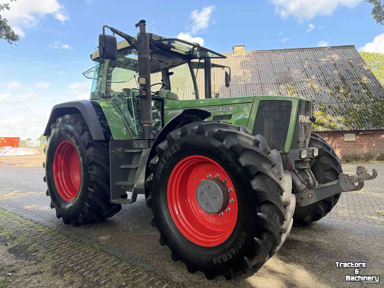 Tracteur Fendt Favorit 824 Turboshift