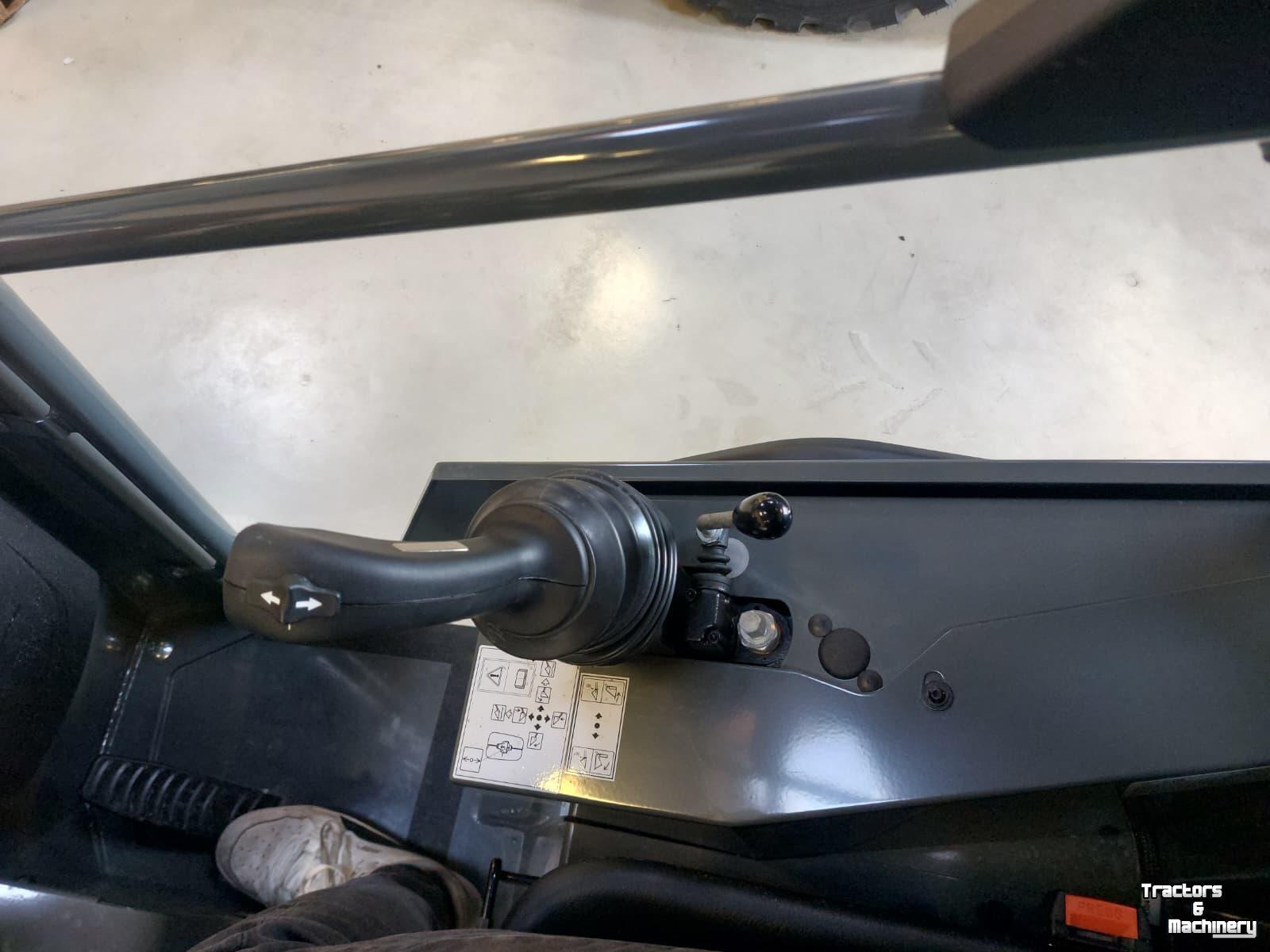 Chargeuse sur pneus Weidemann 1260 LP