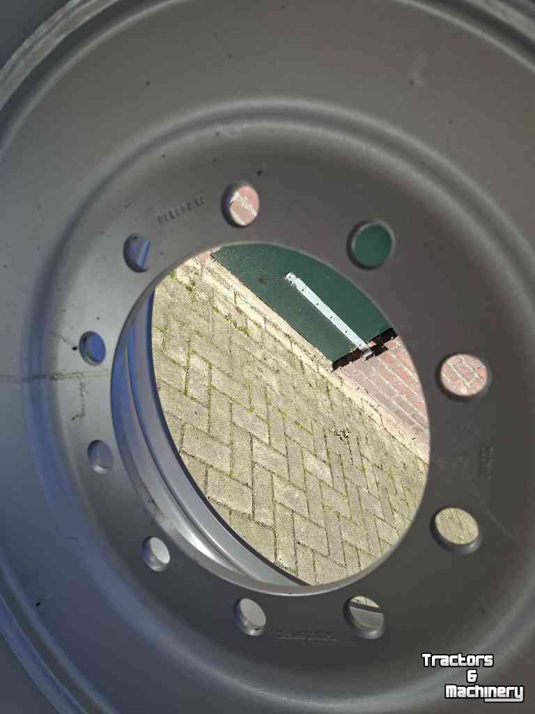 Roues, Pneus, Jantes, Barillets Jumelage Vredestein Nieuwe Vredestein Flotation trac 650/65R26.5 kipper/kieper/dumper banden op velg 650/55R26.5