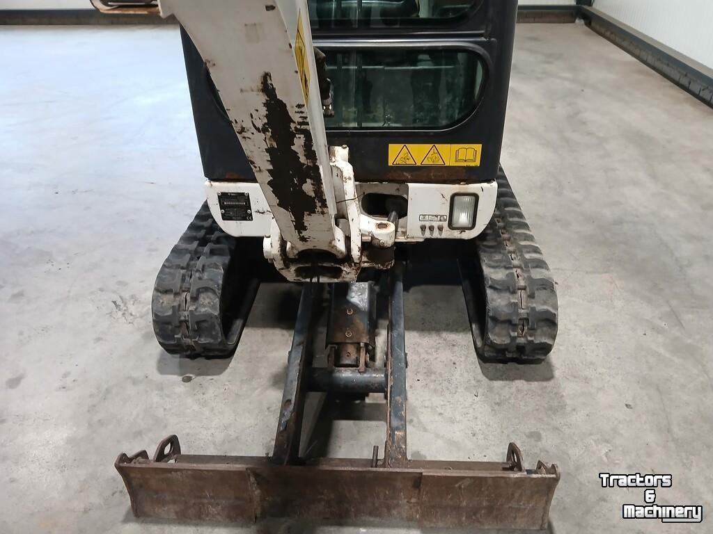 Mini pelleteuse Bobcat E 16