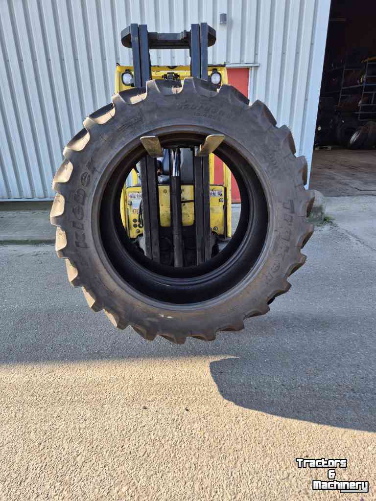 Roues, Pneus, Jantes, Barillets Jumelage Kleber 320/85R36 Kleber Traker TL