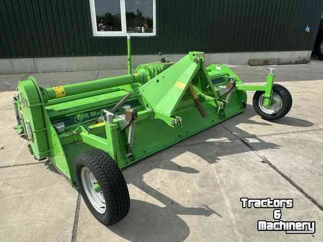 Fraise buteuse AVR multivator  combi uitvoering