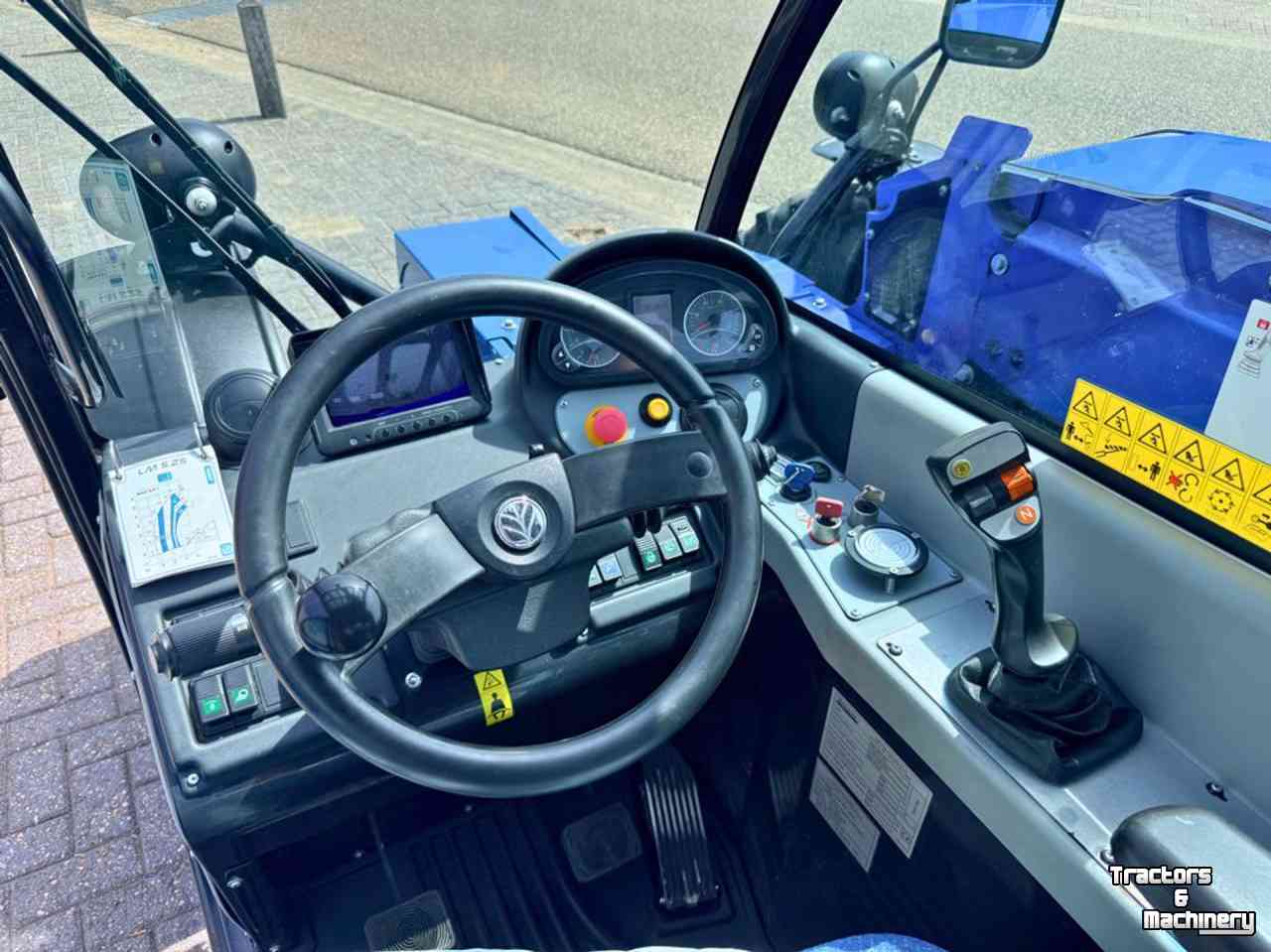 Chargeur Télescopique New Holland LM5.25 Verreiker