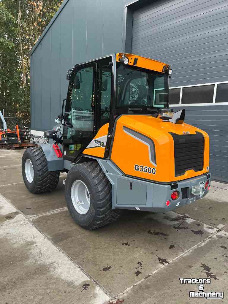 Chargeuse sur pneus Giant G3500 mini shovel kniklader