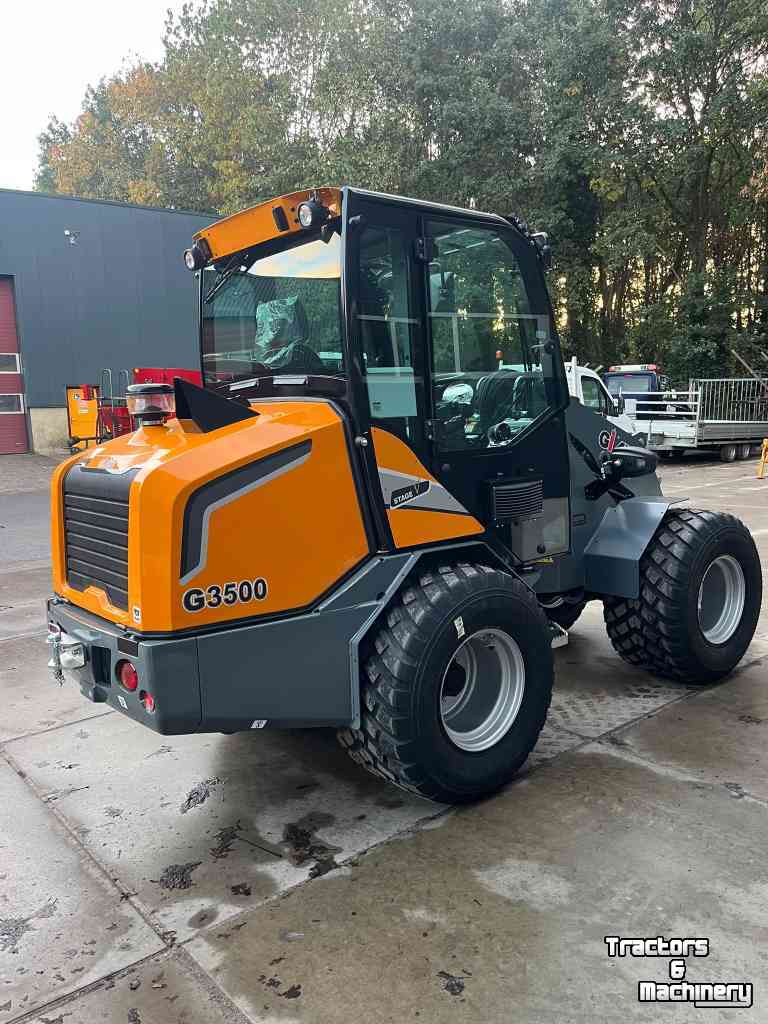 Chargeuse sur pneus Giant G3500 mini shovel kniklader