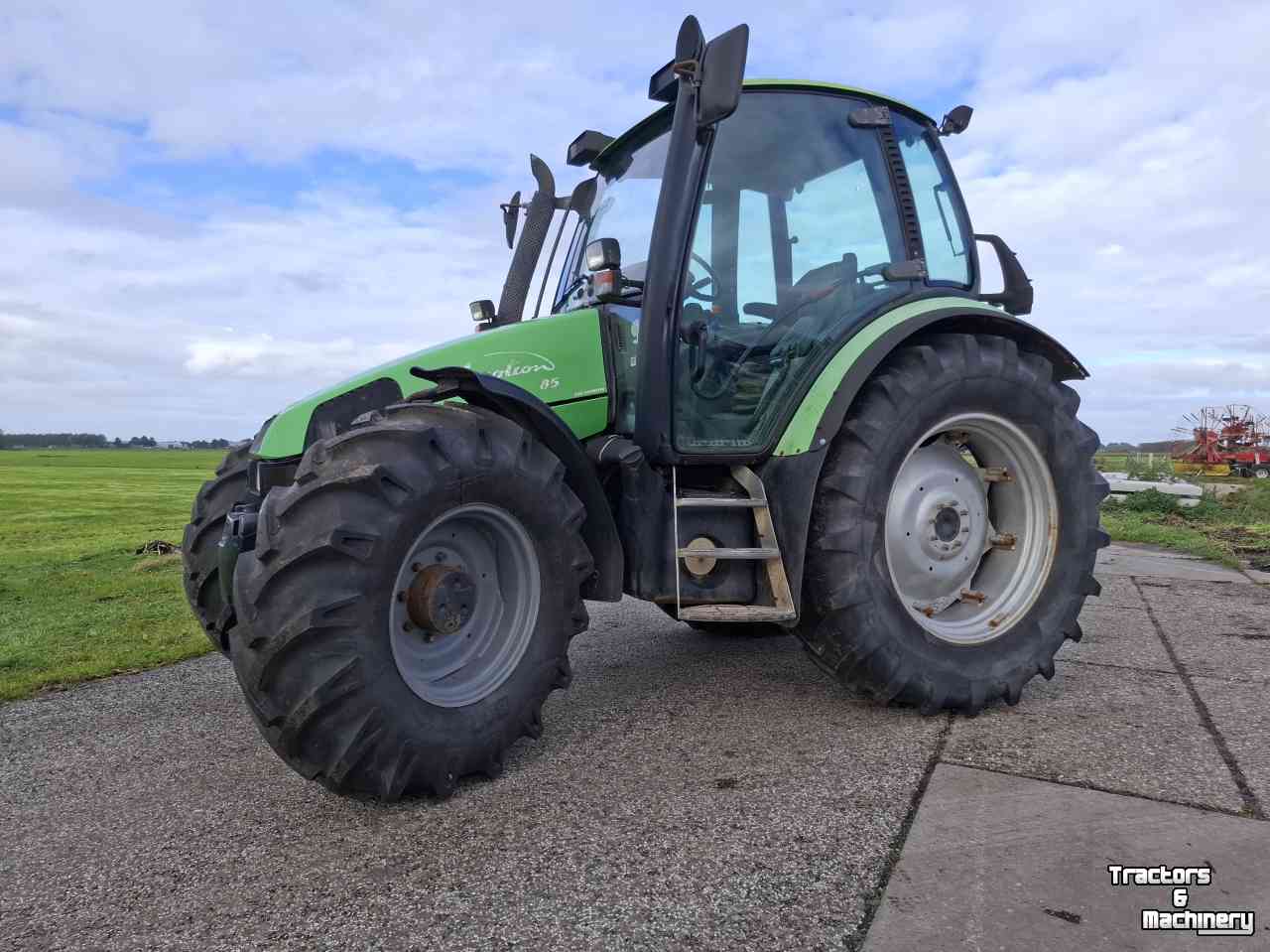 Tracteur Deutz-Fahr Agrotron 85