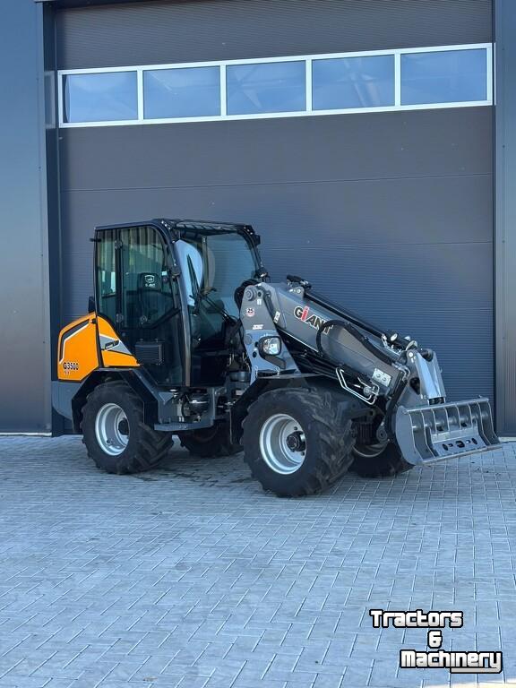Chargeuse sur pneus Giant G3500