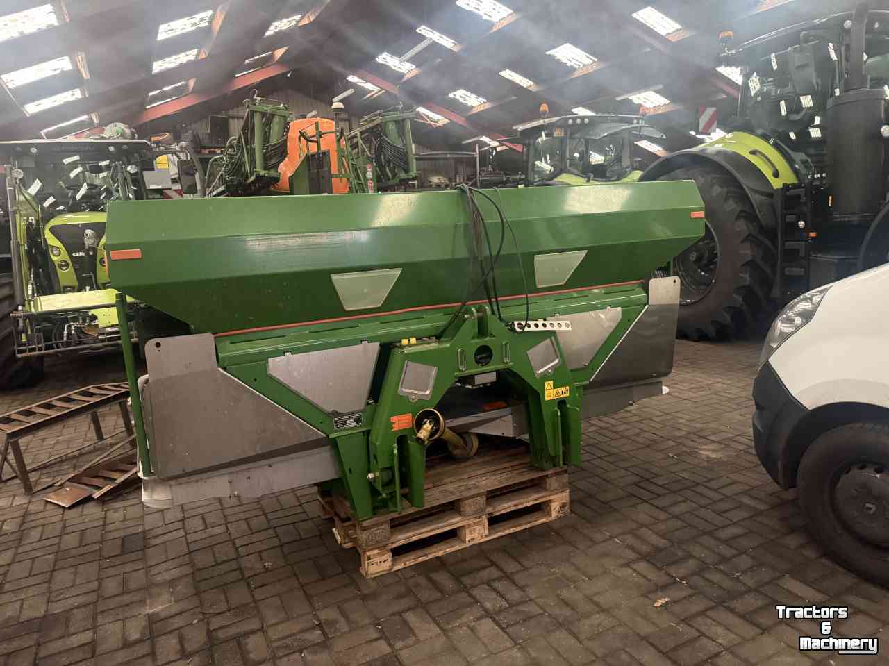 Distributeur d‘engrais Amazone Ultra 3000