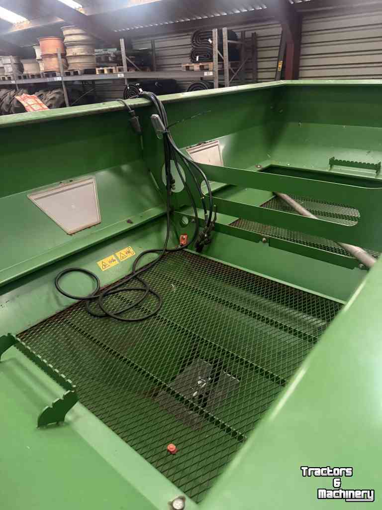Distributeur d‘engrais Amazone Ultra 3000