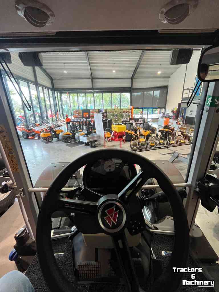 Tracteur Massey Ferguson 5S.145 Dyna-VT