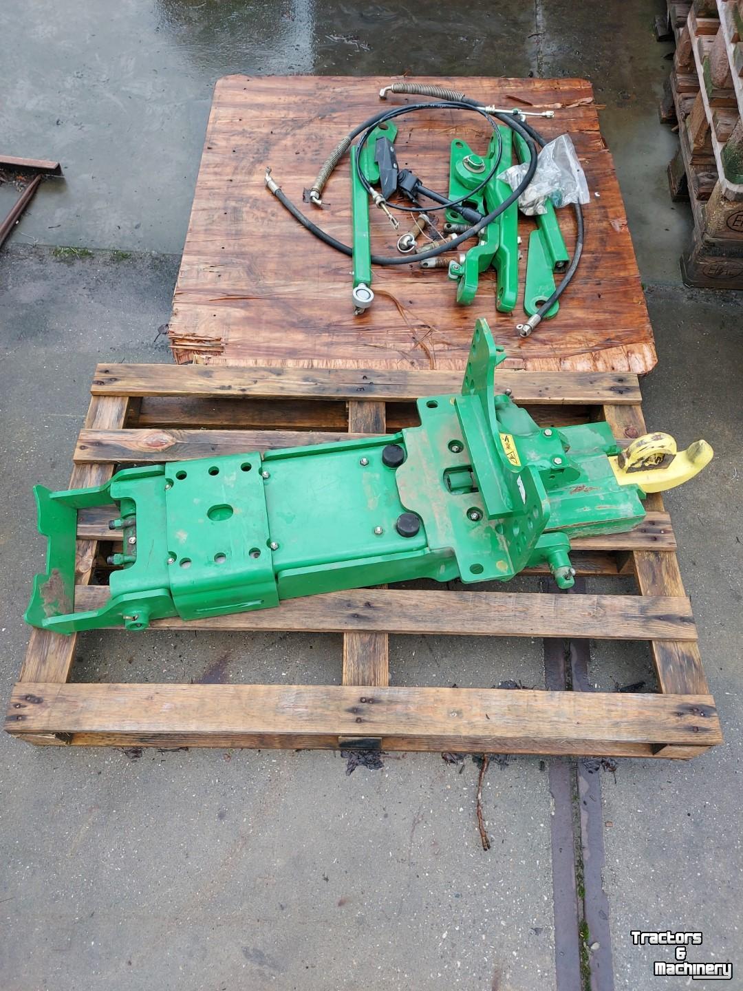 Pièces d‘occasion pour tracteurs John Deere HD-TREKHAAK