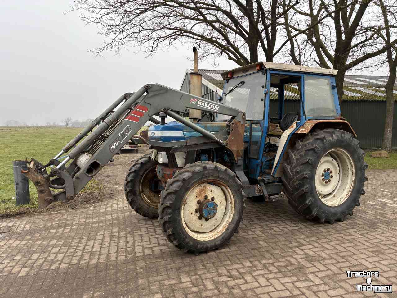 Tracteur Ford 5610