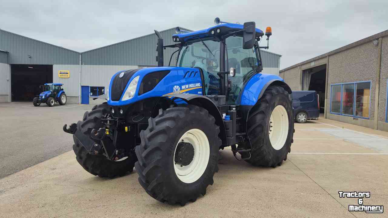 Tracteur New Holland T7.245 PC Sidewinder INT4