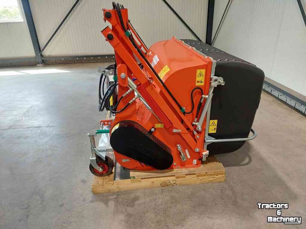 Rotobroyeur Kubota Koala 1600 Prof Klepelmaaier Overjarig