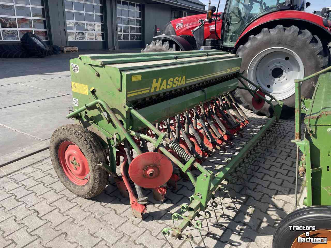 Semoir Hassia DK 300/25