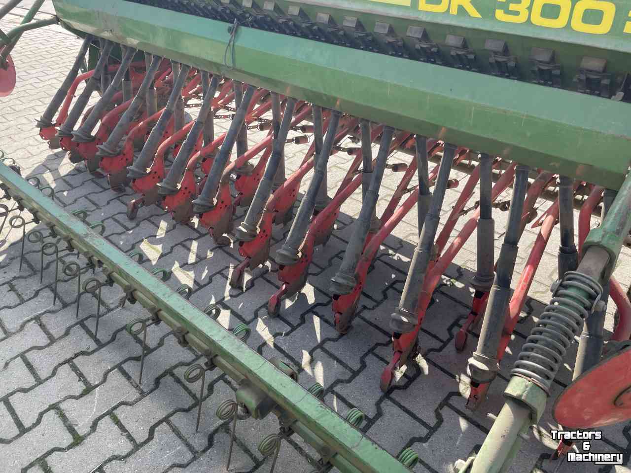 Semoir Hassia DK 300/25