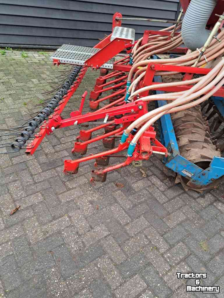 Combination de préparation du lit de semence Accord 3 meter zaaimachine