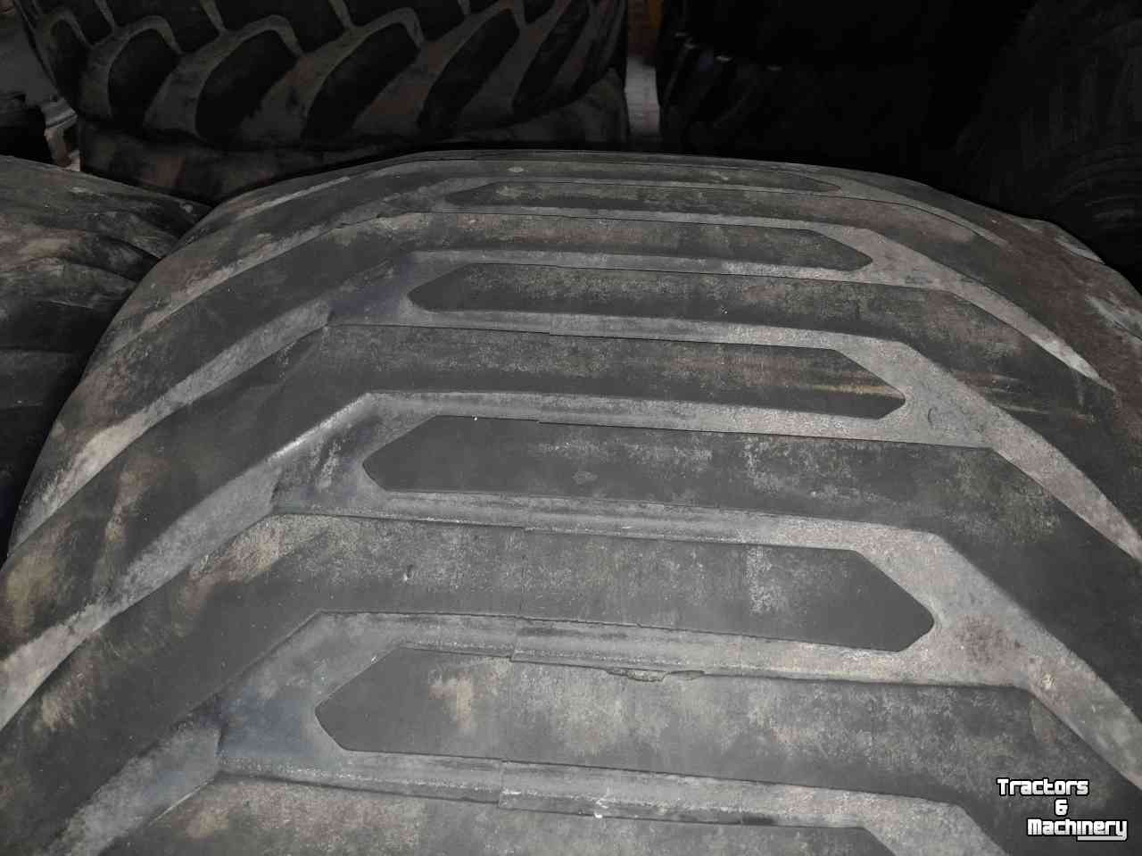 Roues, Pneus, Jantes, Barillets Jumelage Trelleborg wagenbanden 700/40R22.5