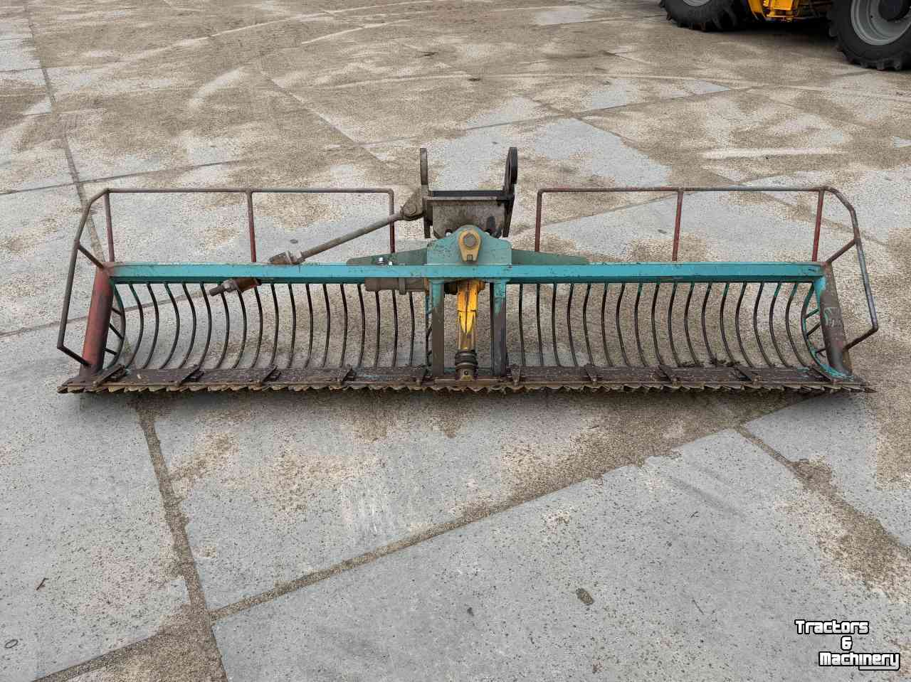 Benne de fauche Hobelman MSZ 300 maaikorf CW10