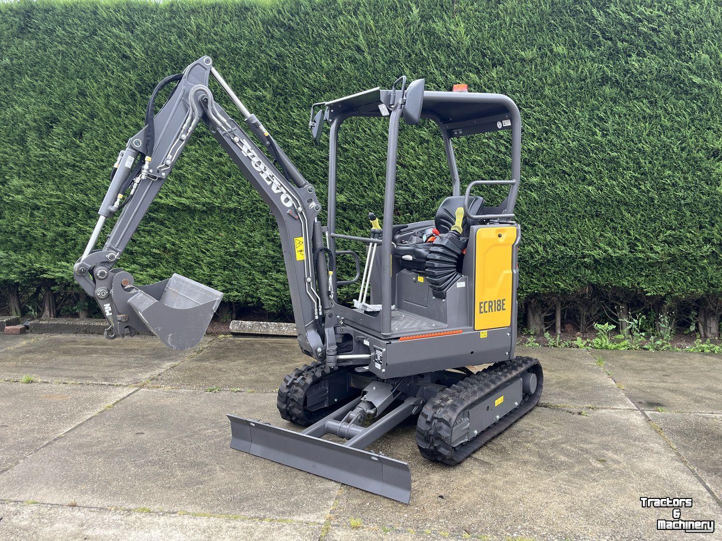 Mini pelleteuse Volvo ECR 18E