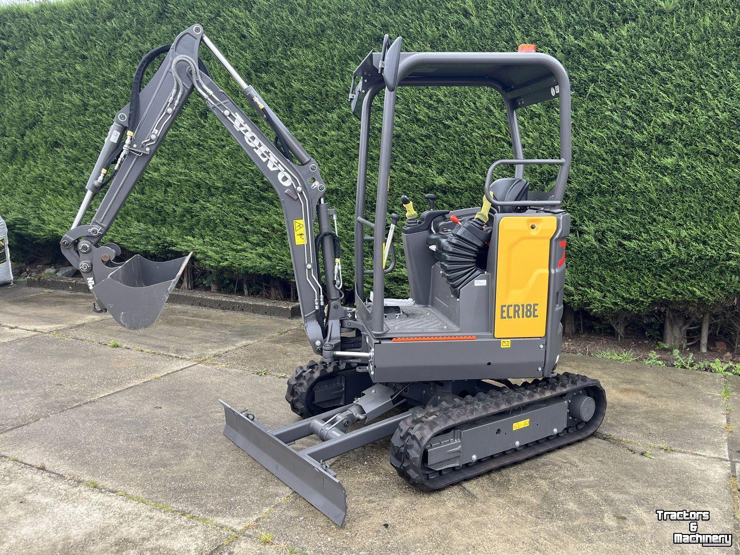 Mini pelleteuse Volvo ECR 18E