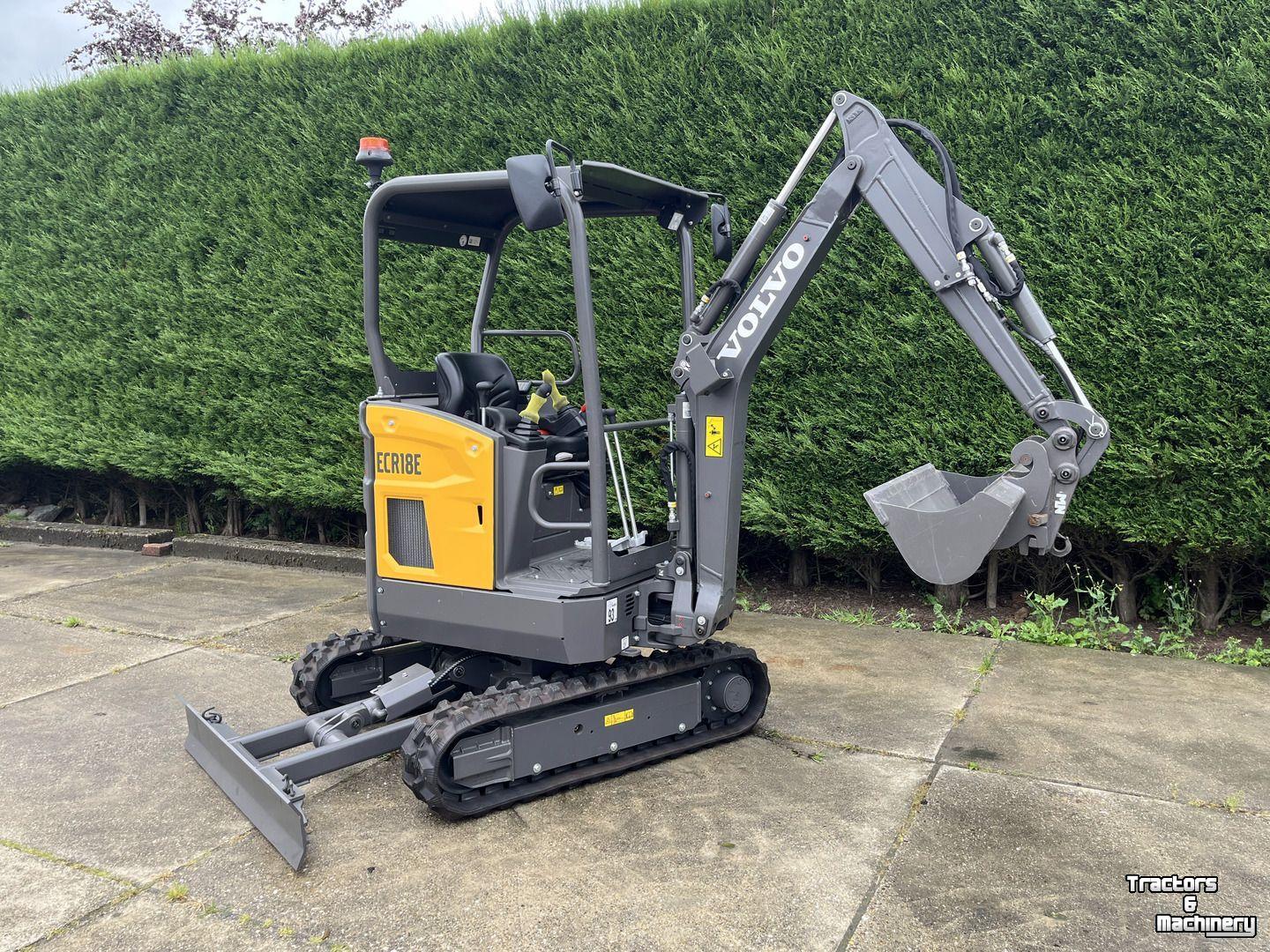 Mini pelleteuse Volvo ECR 18E