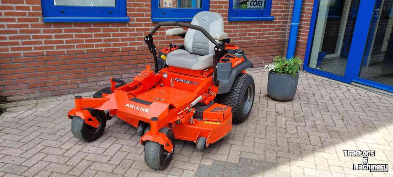 Tracteur Tondeuse Autoporté Ariens APEX 48SD