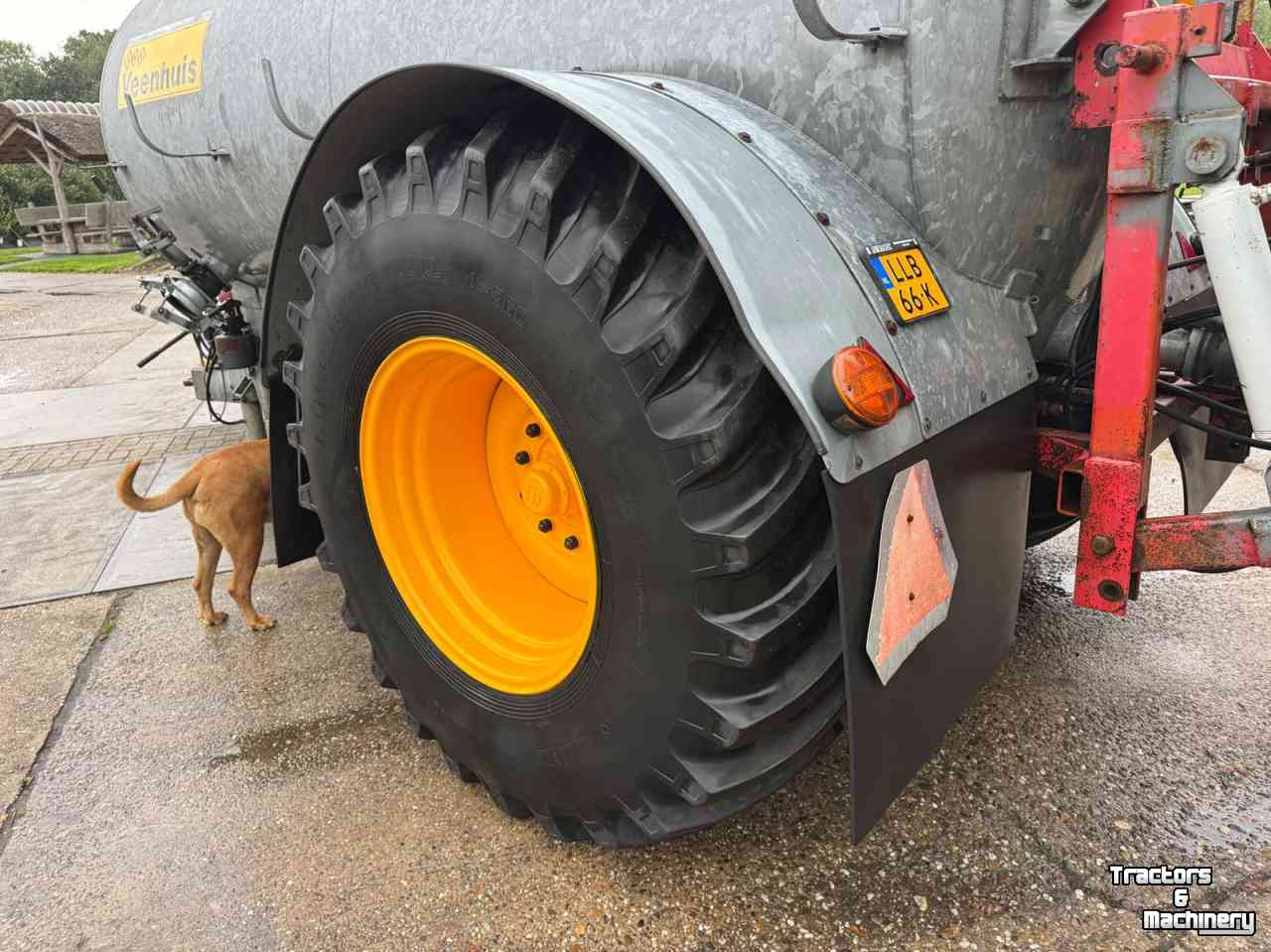 Tonneau de lisier Veenhuis Ecovac 8000 giertank + Bouwland injecteur bemester